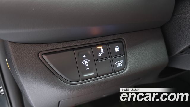Genesis G70 2019 — photo 24