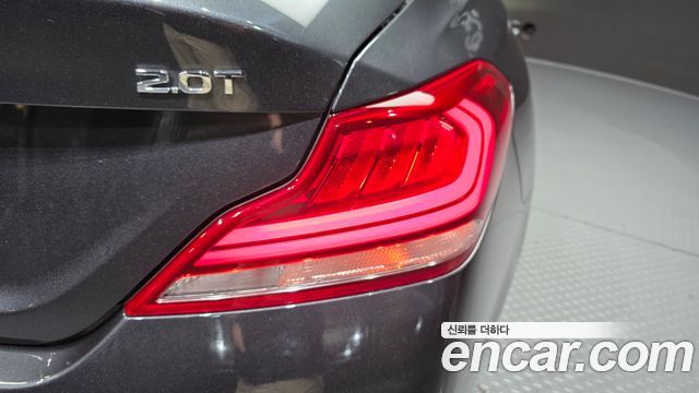 Genesis G70 2019 — photo 9