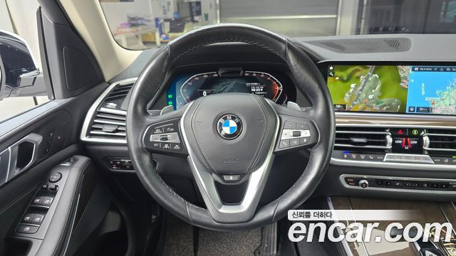 BMW X5 2021 — photo 19