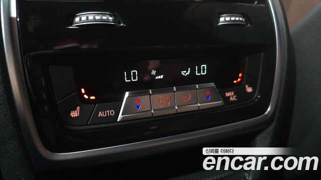 BMW X6 2025 — photo 29