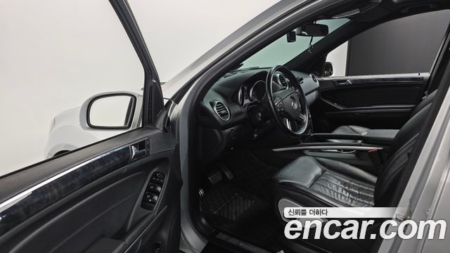 Mercedes-Benz M-class 2008 — photo 12