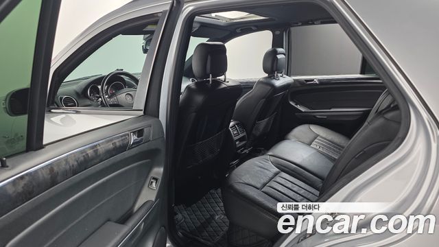 Mercedes-Benz M-class 2008 — photo 18