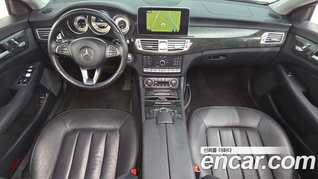 Mercedes-Benz CLS-Class 2016 — photo 7