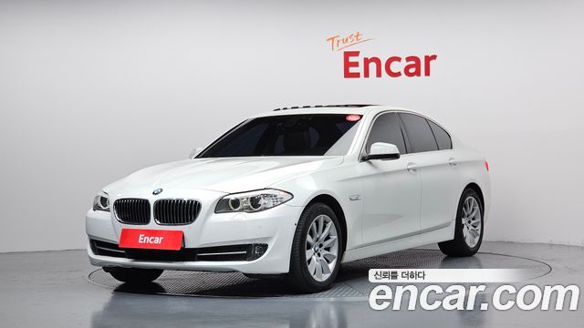 BMW 5-Series 2012 — photo 1