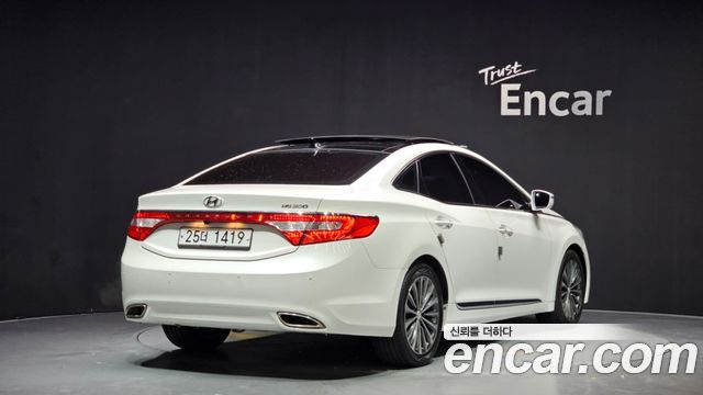 Hyundai Grandeur 2014 — photo 2