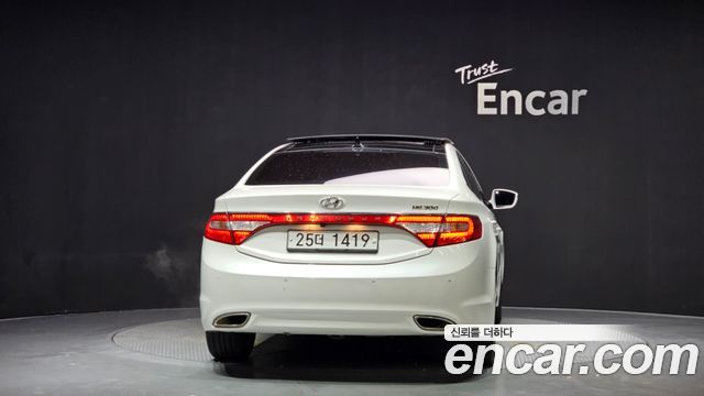 Hyundai Grandeur 2014 — photo 4