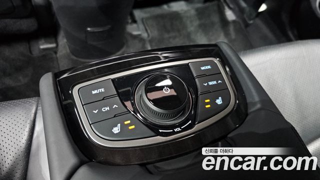 Hyundai Grandeur 2014 — photo 24