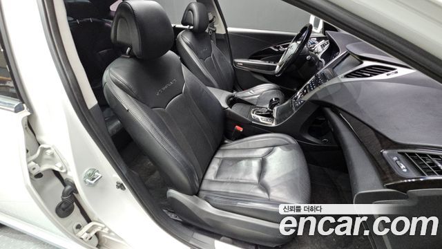 Hyundai Grandeur 2014 — photo 26
