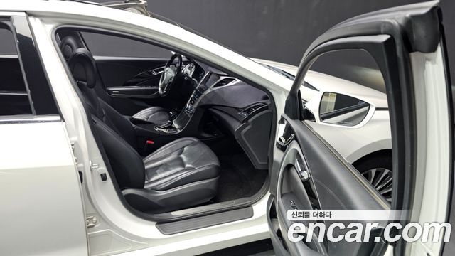 Hyundai Grandeur 2014 — photo 16