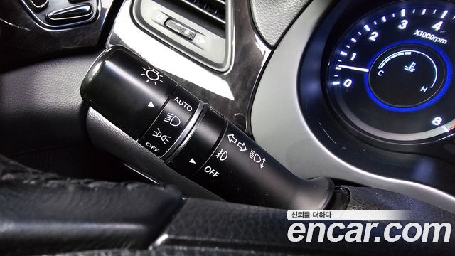 Hyundai Grandeur 2014 — photo 32