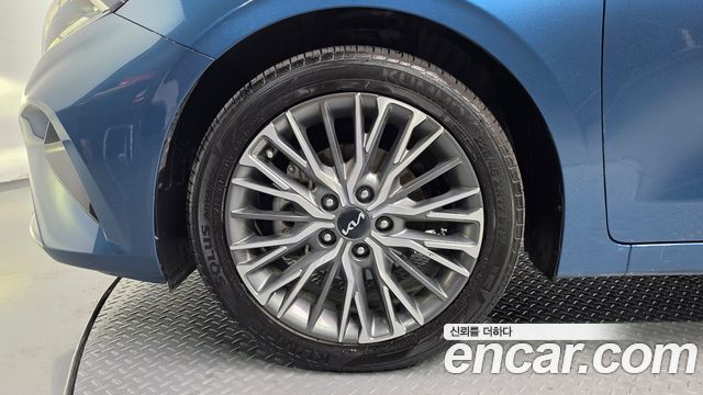 Kia K3 2022 — photo 5
