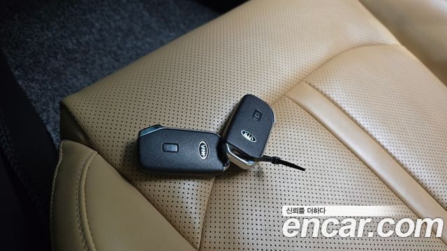 Kia K5 2021 — photo 16