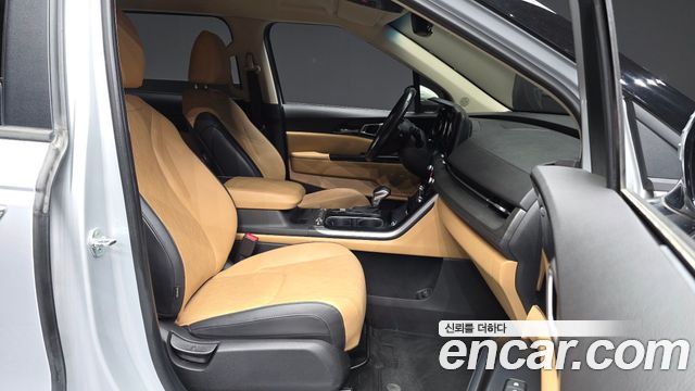 Kia Canival 2022 — photo 11