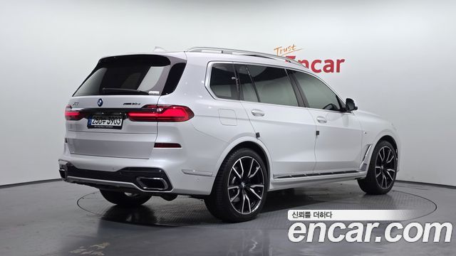 BMW X7 2020 — photo 2