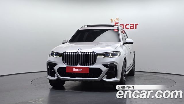 BMW X7 2020 — photo 3