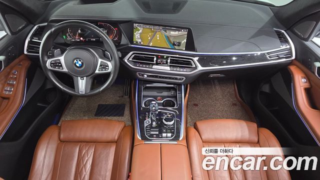 BMW X7 2020 — photo 10