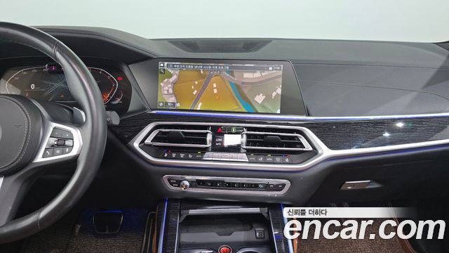 BMW X7 2020 — photo 19