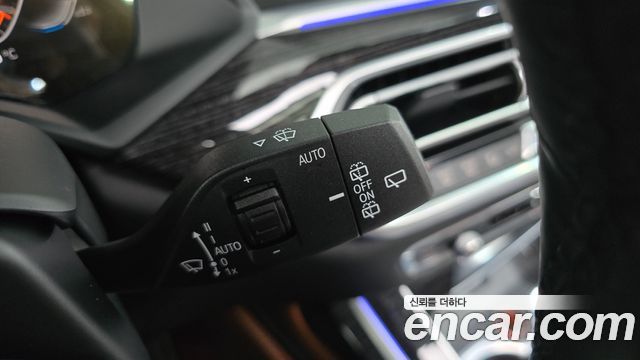 BMW X7 2020 — photo 27