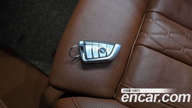 BMW X7 2020 — photo 30