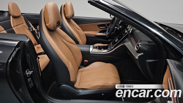 Mercedes-Benz CLE-Class 2025 — photo 16