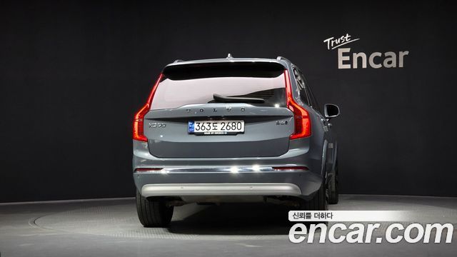 Volvo XC90 2022 — photo 4