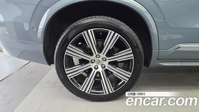 Volvo XC90 2022 — photo 5