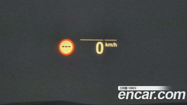 BMW 7-Series 2021 — photo 32