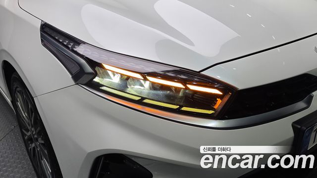 Kia K3 2022 — photo 8