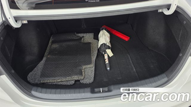 Kia K3 2022 — photo 28
