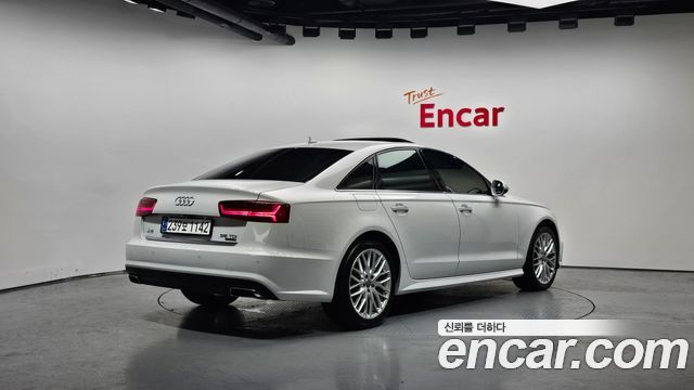 Audi A6 2018 — photo 2