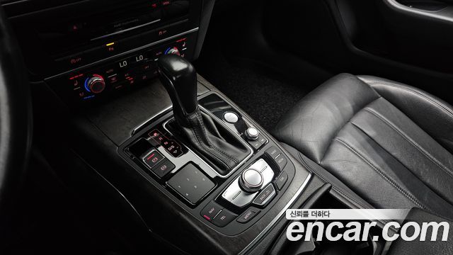 Audi A6 2018 — photo 9