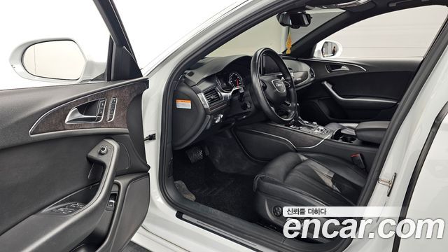 Audi A6 2018 — photo 10