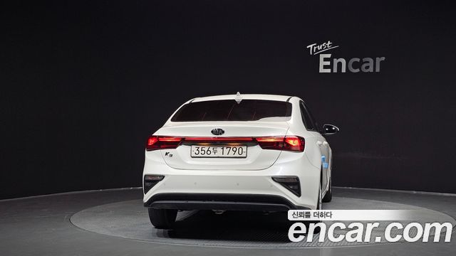 Kia K3 2021 — photo 4