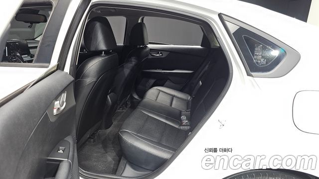 Kia K3 2021 — photo 18