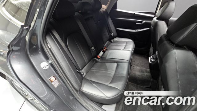 Hyundai Sonata 2020 — photo 18