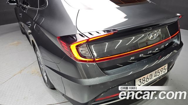 Hyundai Sonata 2020 — photo 9