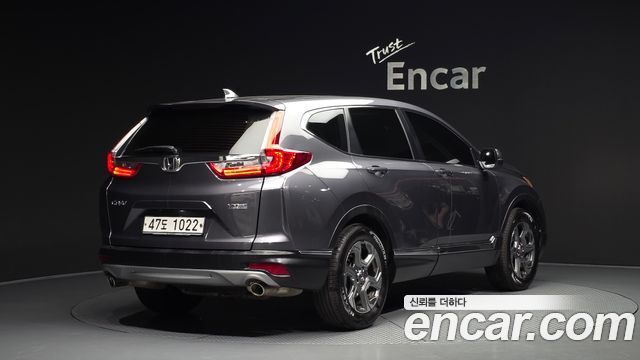 Honda CR-V 2019 — photo 2