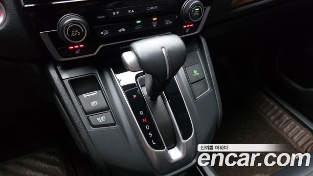 Honda CR-V 2019 — photo 12
