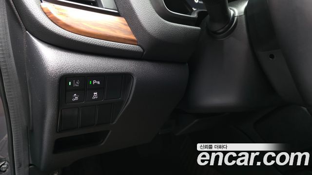 Honda CR-V 2019 — photo 27