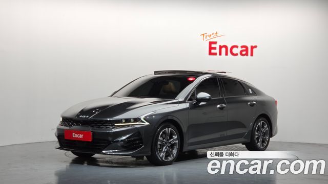 Kia K5 2023 — photo 1