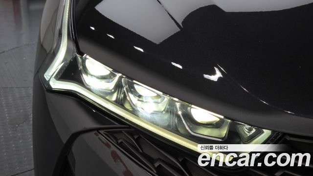 Kia K5 2023 — photo 8