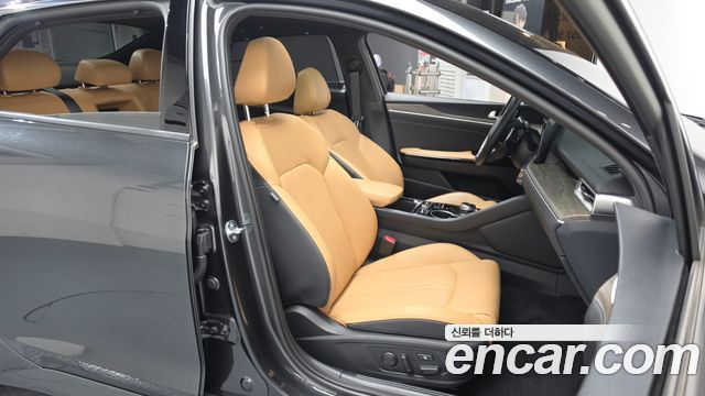 Kia K5 2023 — photo 16
