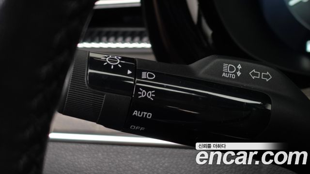 Kia K5 2023 — photo 28