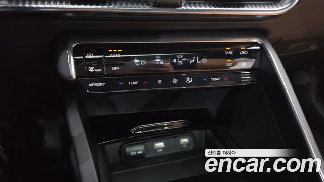 Kia K5 2023 — photo 30