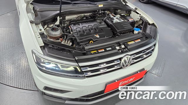 Volkswagen Tiguan 2020 — photo 6
