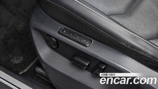 Volkswagen Tiguan 2020 — photo 18