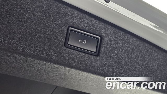 Volkswagen Tiguan 2020 — photo 20