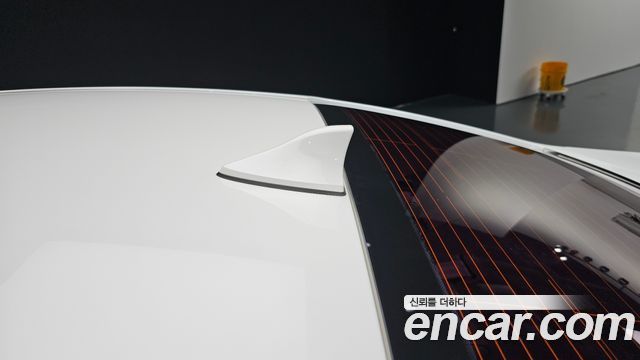 Kia K3 2016 — photo 29