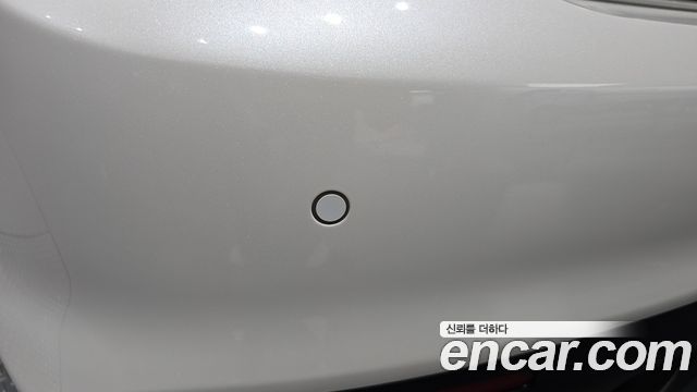 Kia K3 2016 — photo 30