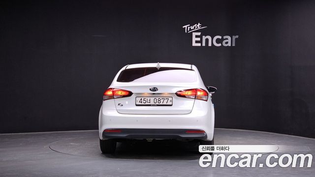 Kia K3 2016 — photo 4